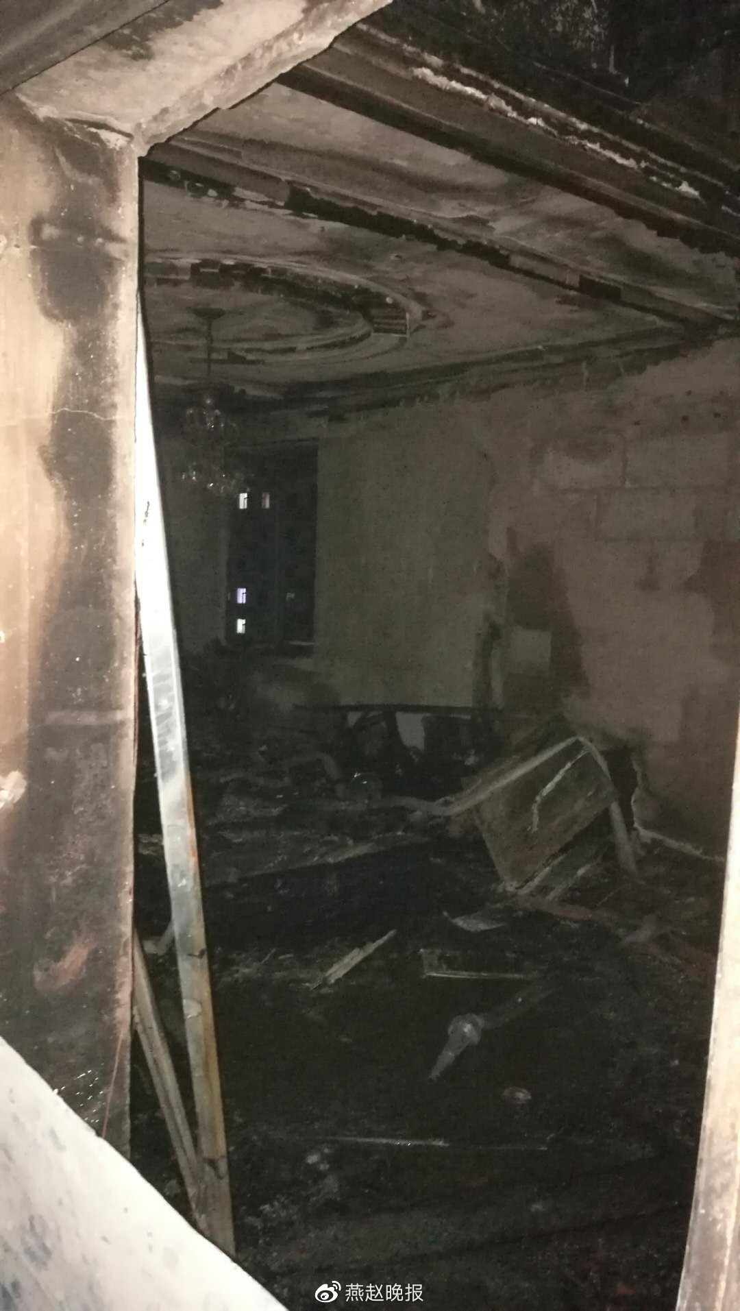 情況通報(bào)！邯鄲市一小區(qū)疑似天然氣燃爆，造成2人受傷