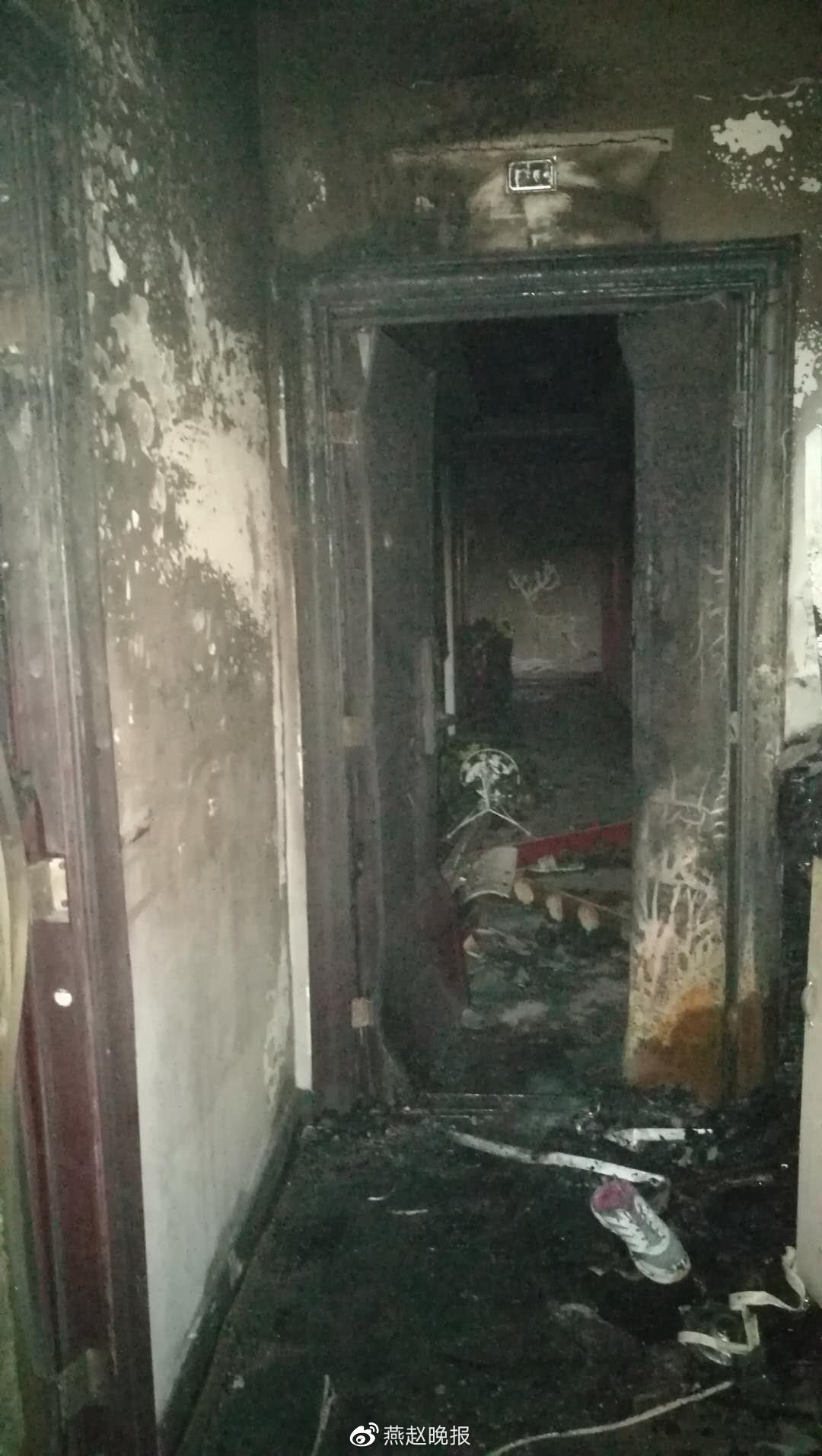 情況通報(bào)！邯鄲市一小區(qū)疑似天然氣燃爆，造成2人受傷