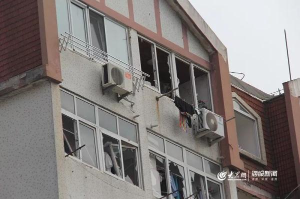 突發(fā)！青島一居民樓發(fā)生爆燃！已造1人死亡，7人受傷！3公里外有震感…