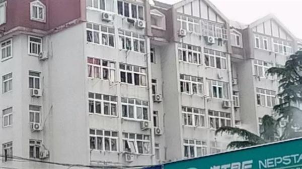突發(fā)！青島一居民樓發(fā)生爆燃！已造1人死亡，7人受傷！3公里外有震感…